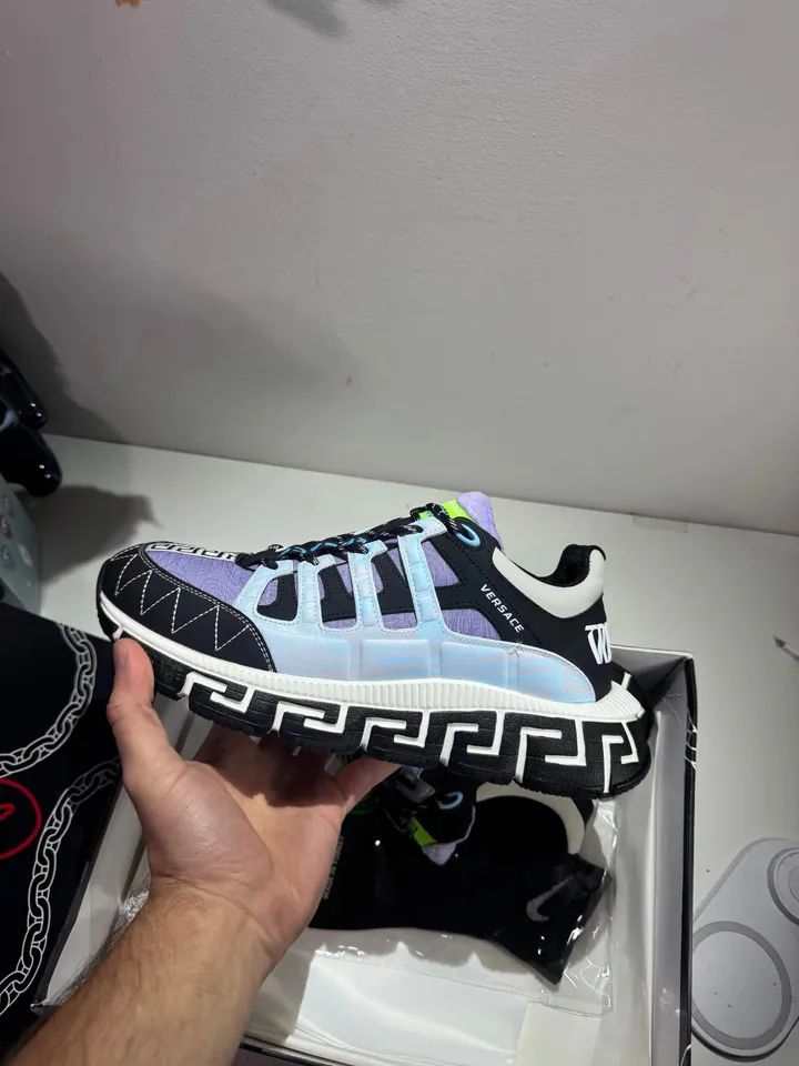 Versace Sneakers Purple tenisice — bočni prikaz