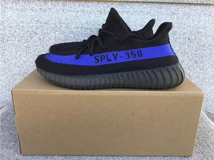Yeezy 350 Dazzling Blue tenisice — bočni prikaz